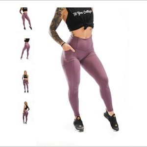 TilYouCollapse  heart booty Hydrangea leggings